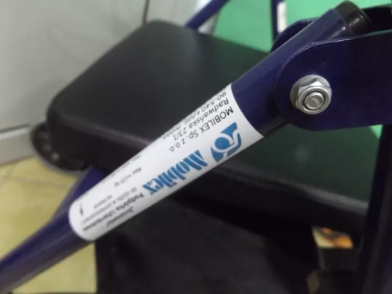 podporka-czterokolowa-economic-mobilex-z-siedzisk-stan-uzywany