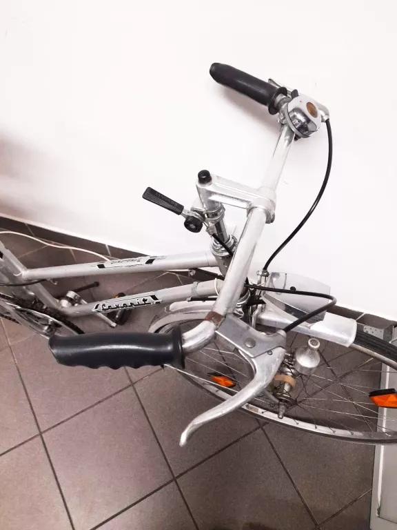 rower-favorit-28-rodzaj-przerzutki-brak