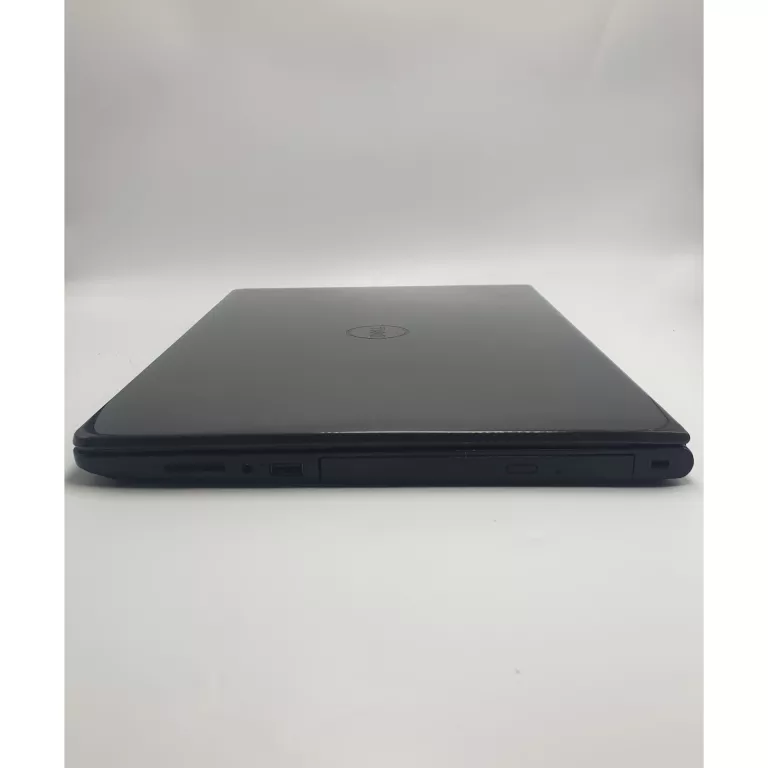 DELL INSPIRON 15 3000 8/256GB I7 15,6'' POLECAM