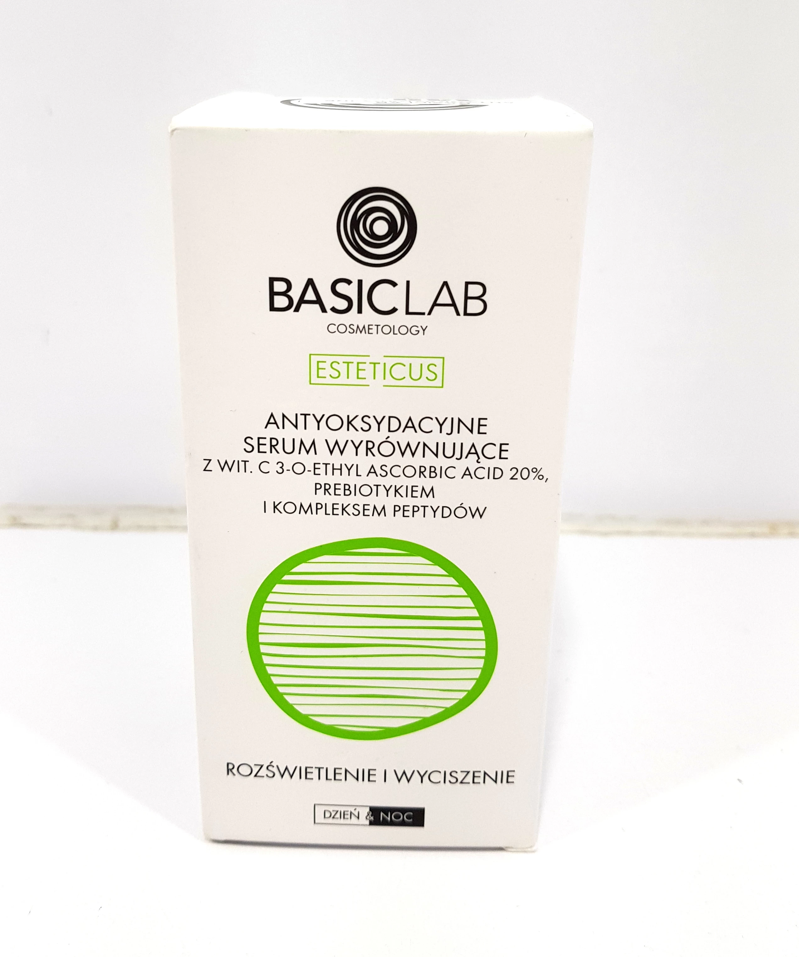 BASICLAB ANTYOKSYDACYJNE SERUM WYRÓWNUJĄCE Serum Loombard.pl