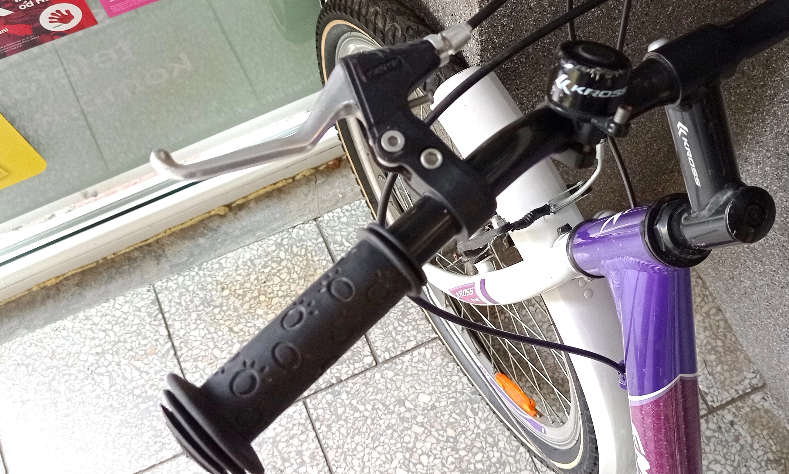 ladny-rower-dziewczecy-kross-emilia-24-stan-uzywany