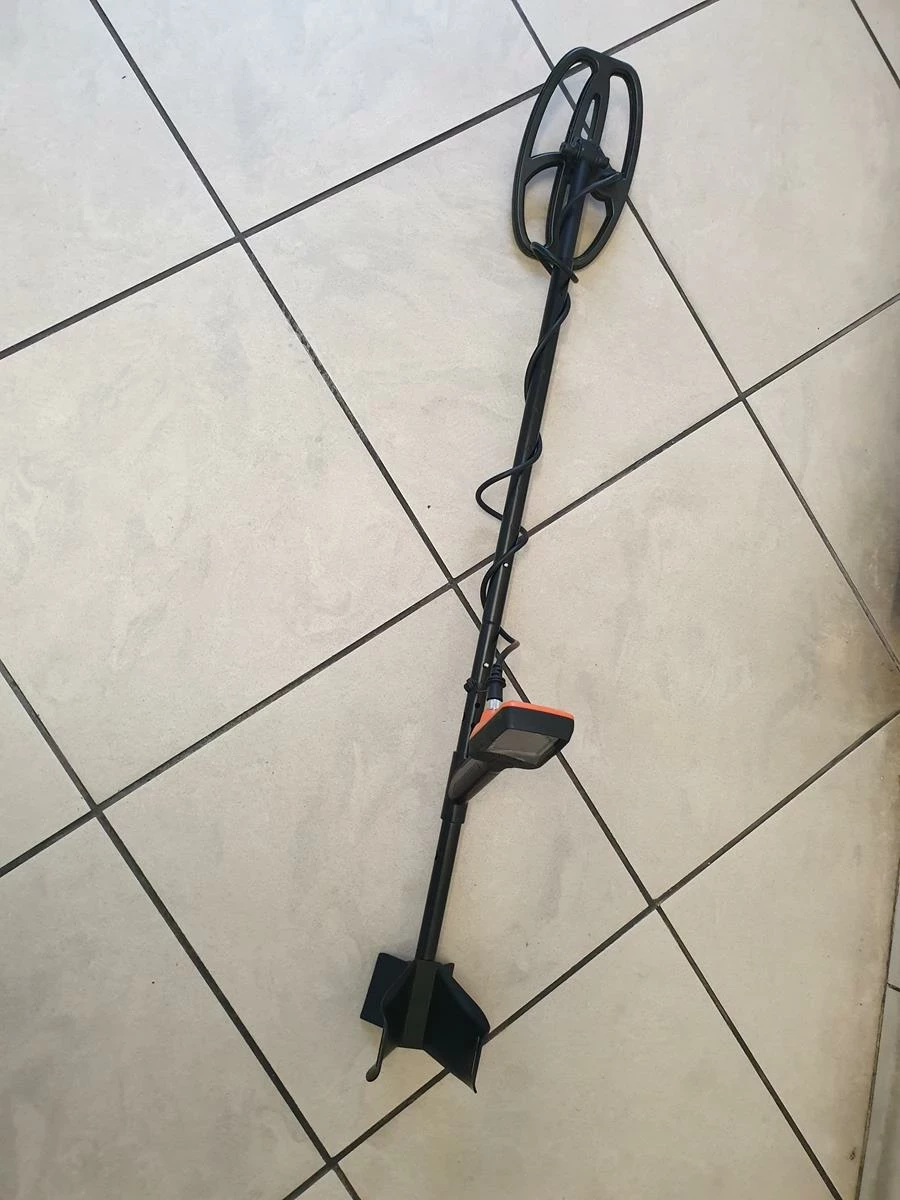 wykrywacz-metali-quest-x10-pro-gwarancja-model-x10-pro