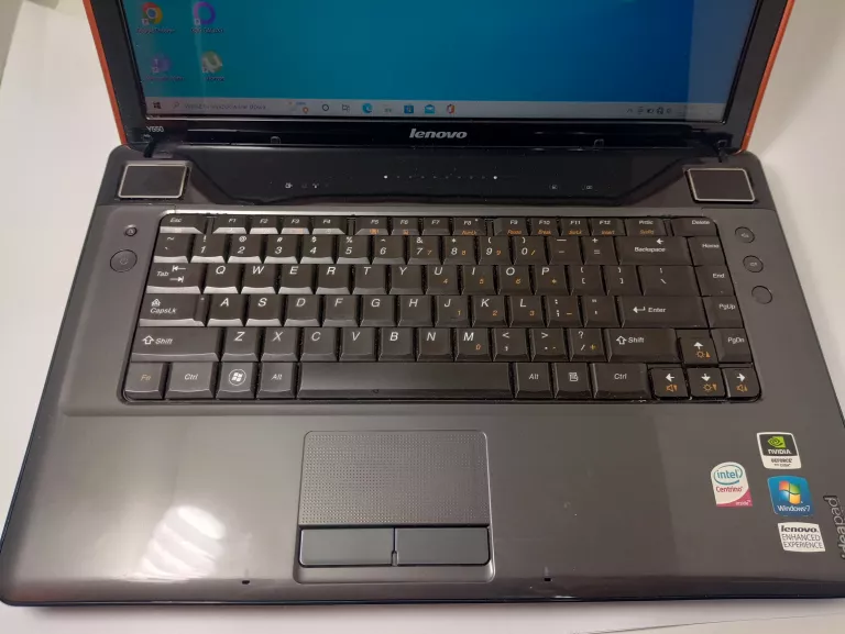 laptop-lenovo-y550-6gb320gb-stan-uzywany