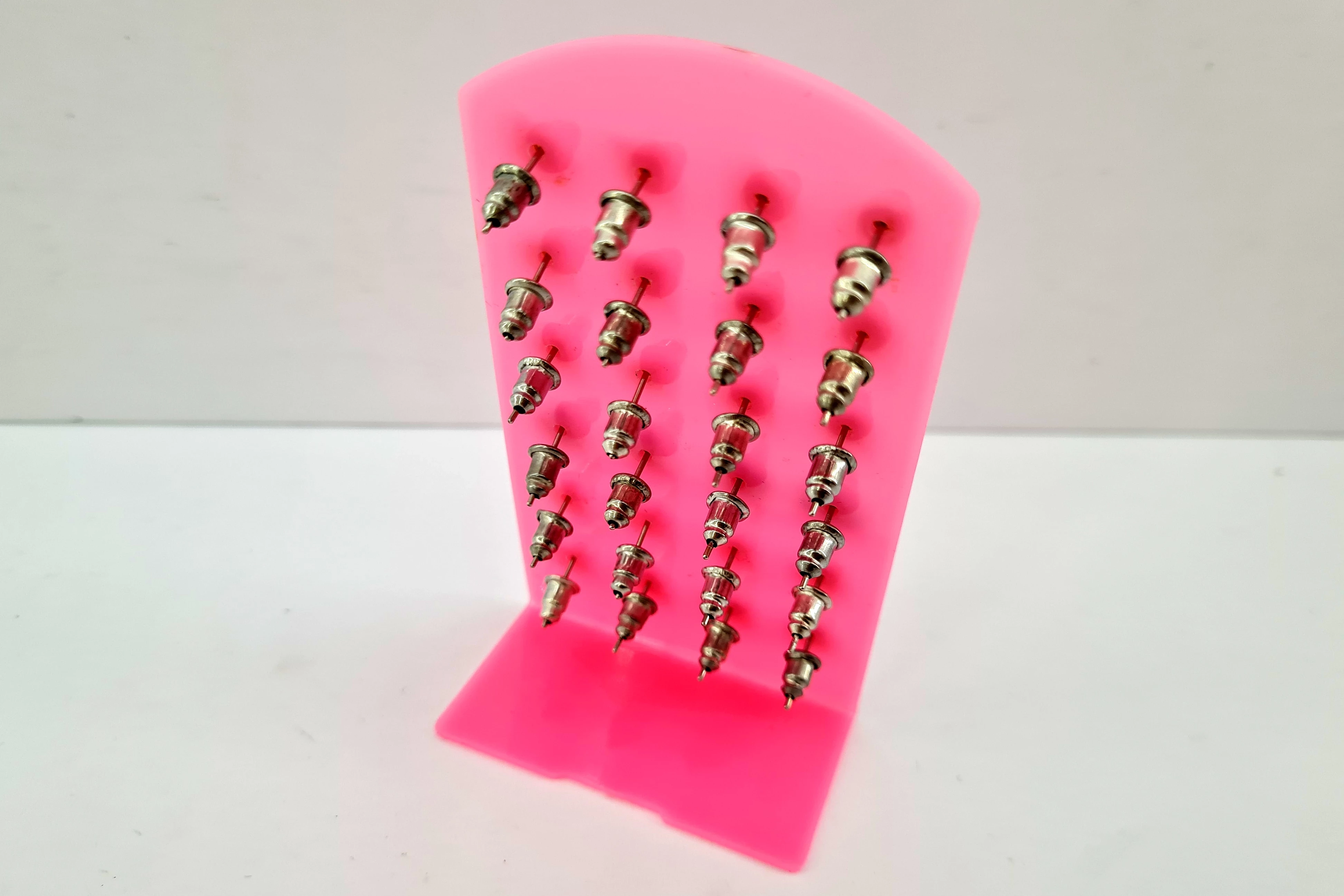 kolczyki-na-paletce-motylki-ea2620-stan-nowy