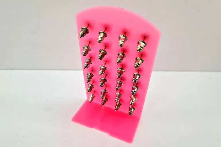 kolczyki-na-paletce-motylki-ea2620-stan-nowy