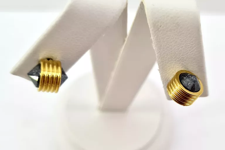 kolczyki-stal-chirurgiczna-blueberry-eap18710-ean-gtin-5906196900689