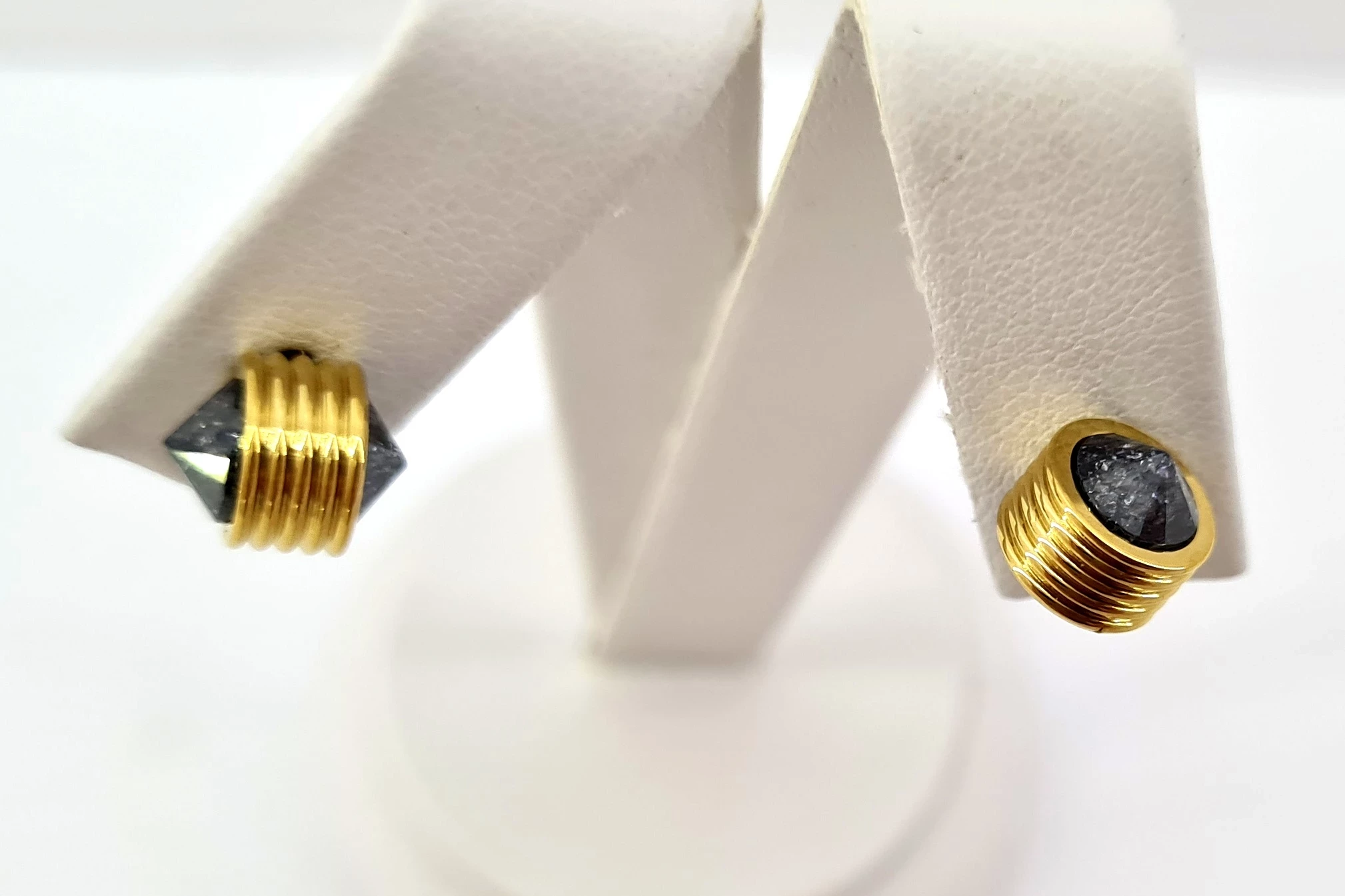 kolczyki-stal-chirurgiczna-blueberry-eap18710-ean-gtin-5906196900689