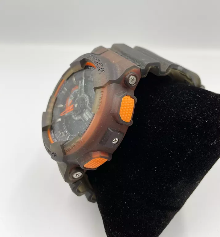 zegarek-casio-g-shock-ga-110gb-ksztalt-koperty-okragla