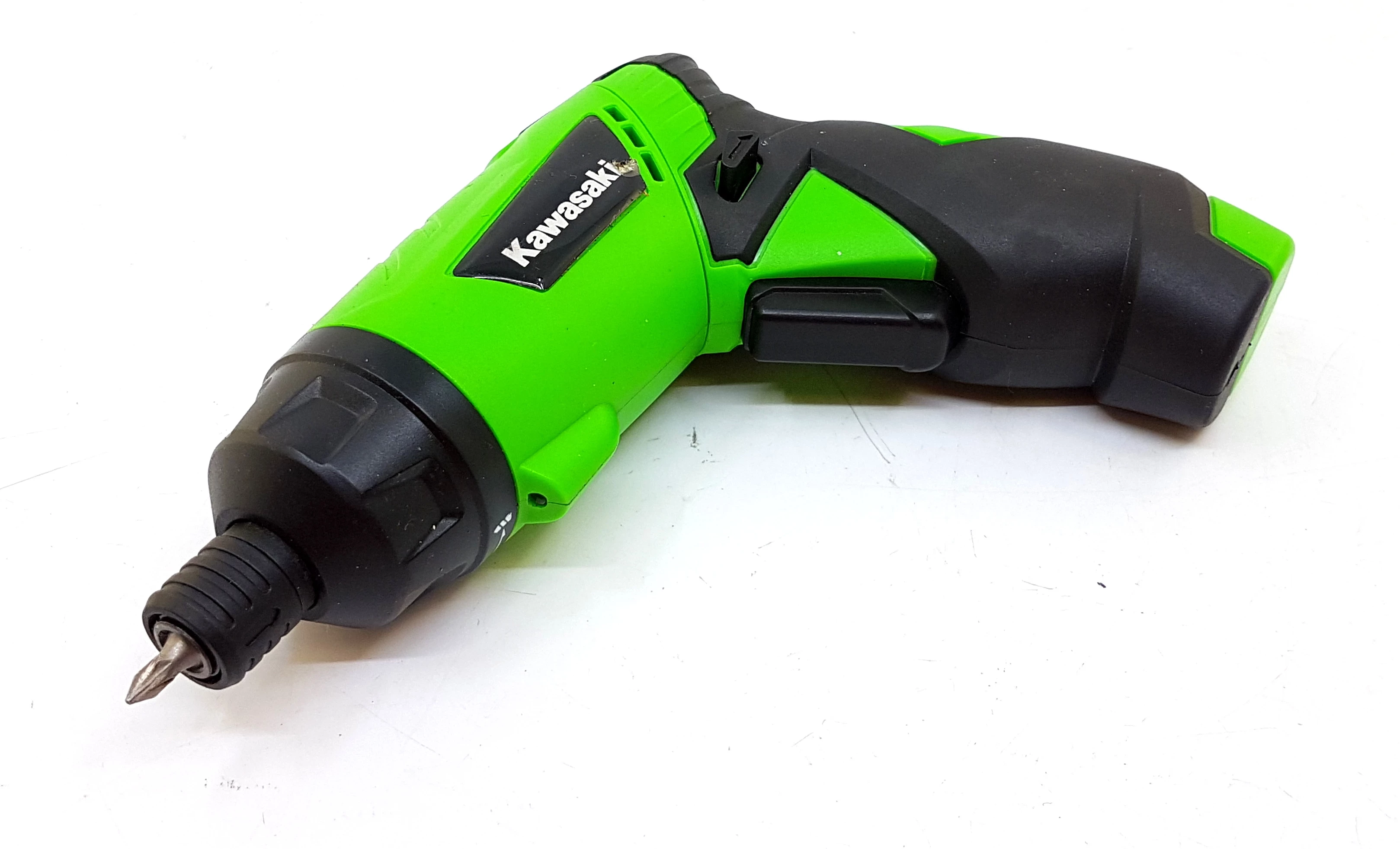 wkretarka-kawasaki-36v-zasilanie-akumulatorowe