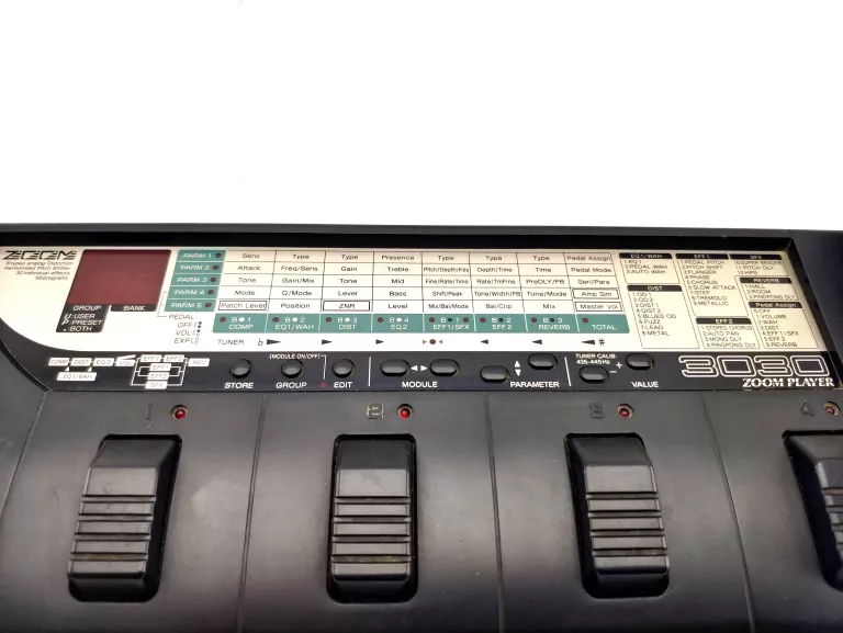 MULTIEFEKT GITAROWY ZOOM PLAYER 3030