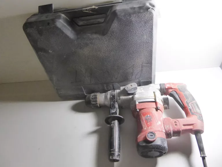 mlotowiertarka-b1-w-walizce-obornicka-59-sj-wroclaw