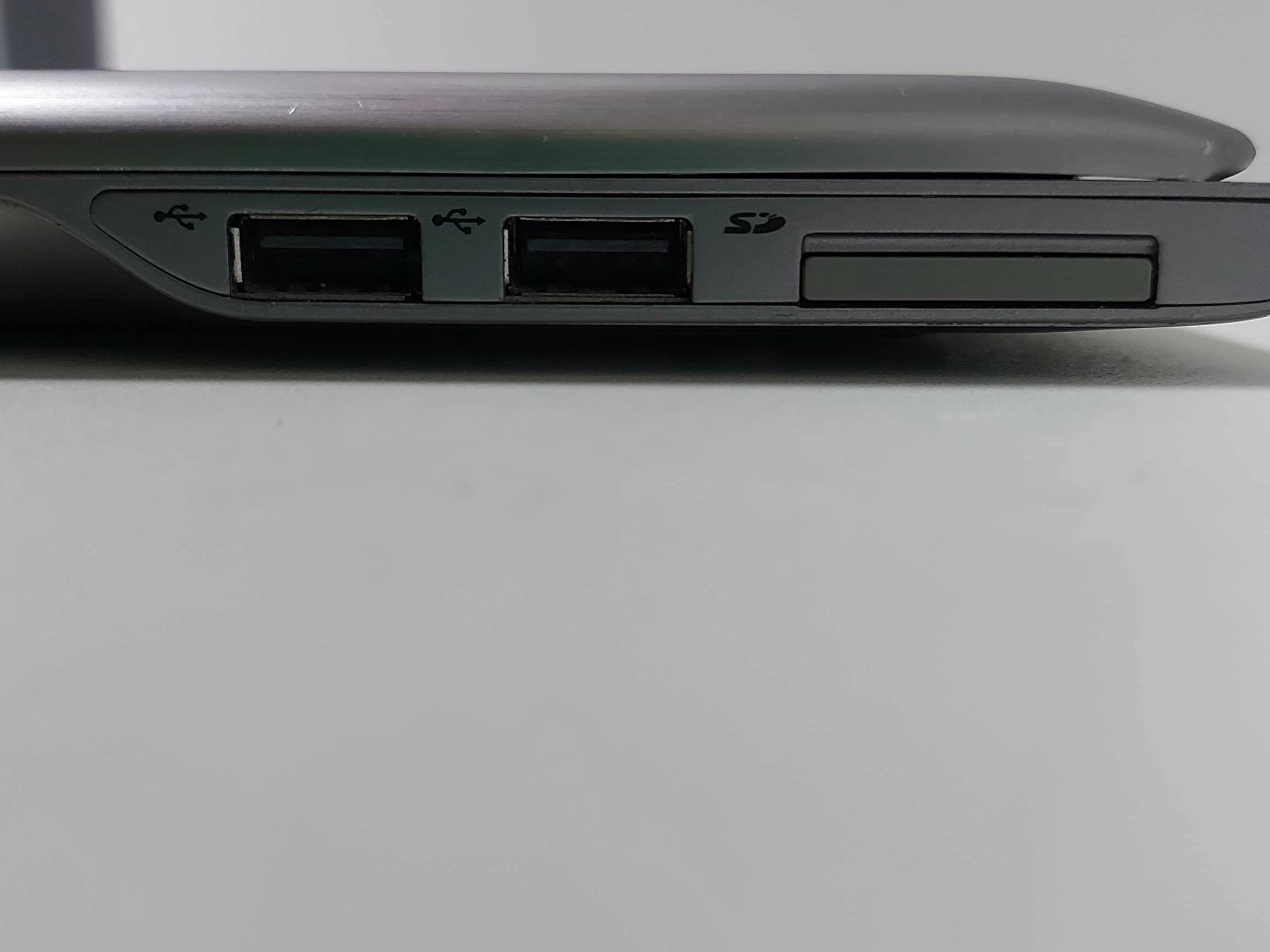 laptop-samsung-np535u3c-hybrid-amd-a6-4455m-opis-wielkosc-pamieci-ram-4-gb