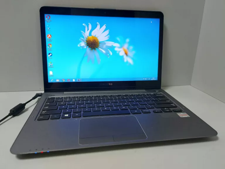 laptop-samsung-np535u3c-hybrid-amd-a6-4455m-opis-system-operacyjny-windows-7-home-32-bit