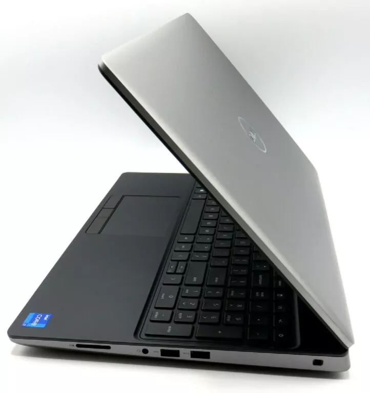 LAPTOP DELL PRECISION 7560