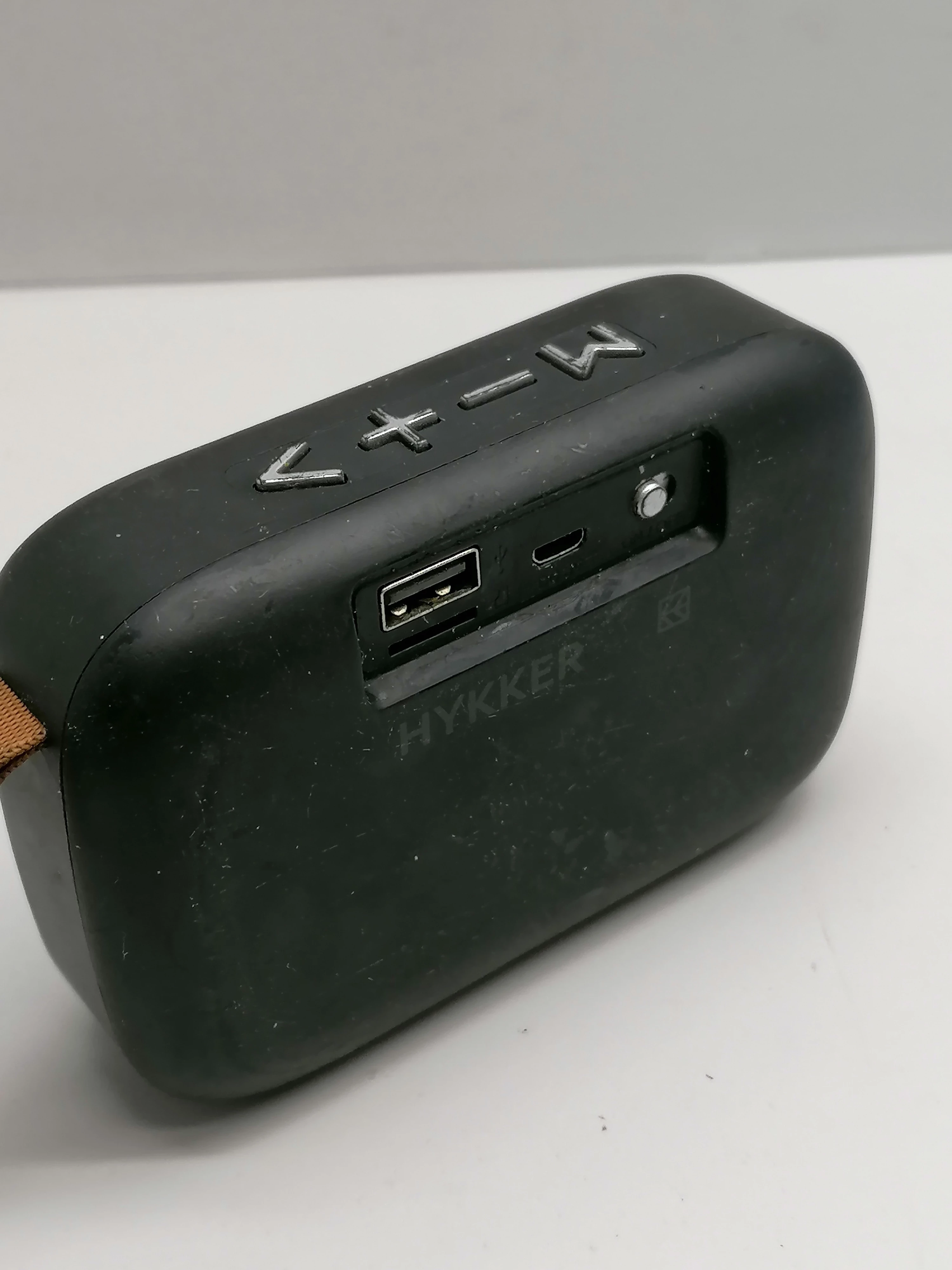 glosnik-przenosny-hykker-new-retro-marka-hykker