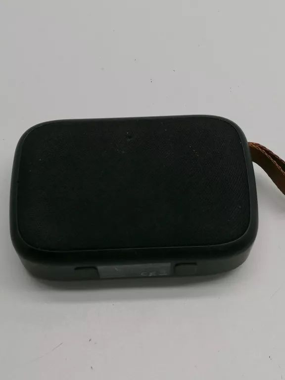 glosnik-przenosny-hykker-new-retro-funkcje-brak