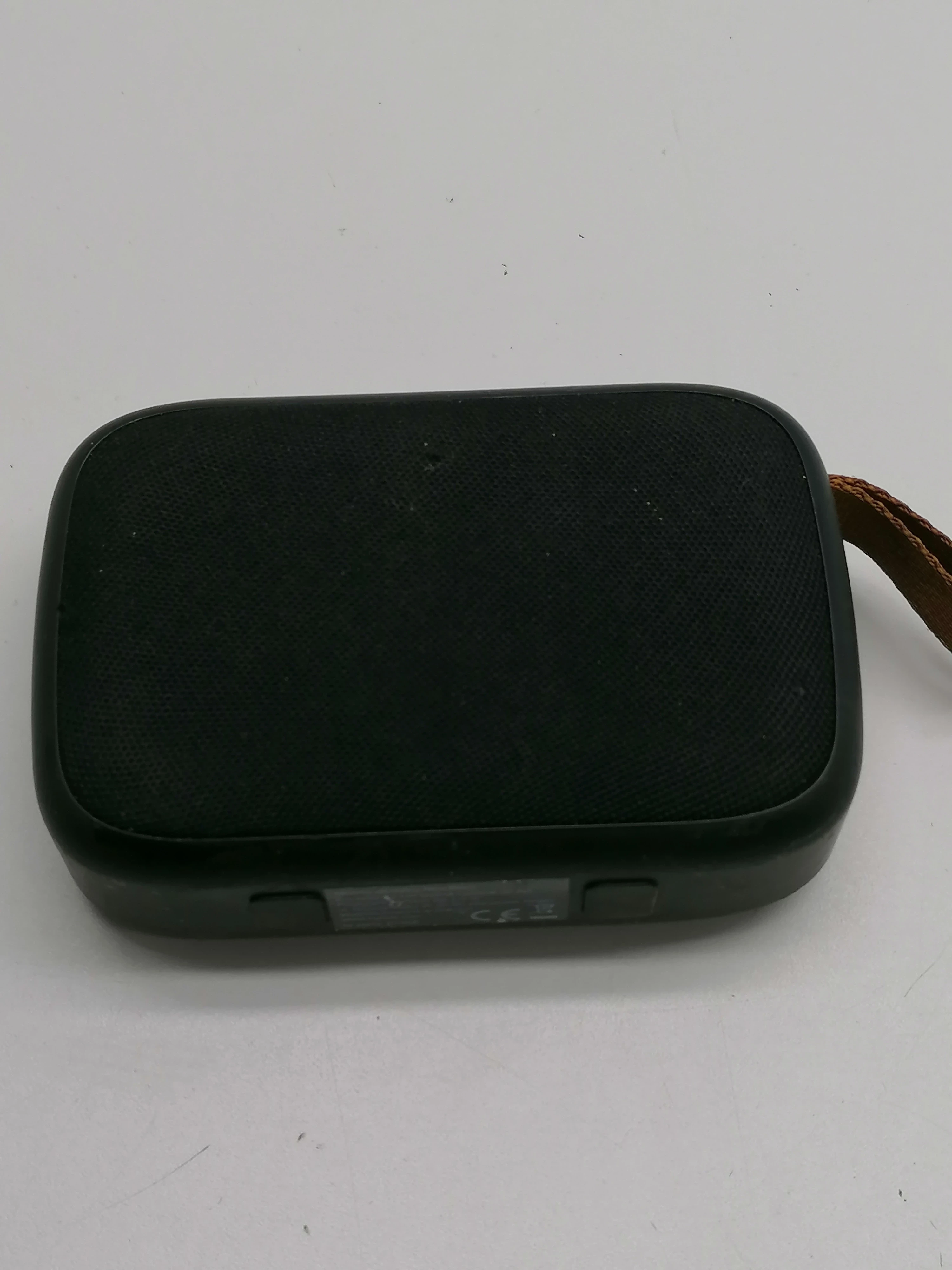 glosnik-przenosny-hykker-new-retro-funkcje-brak