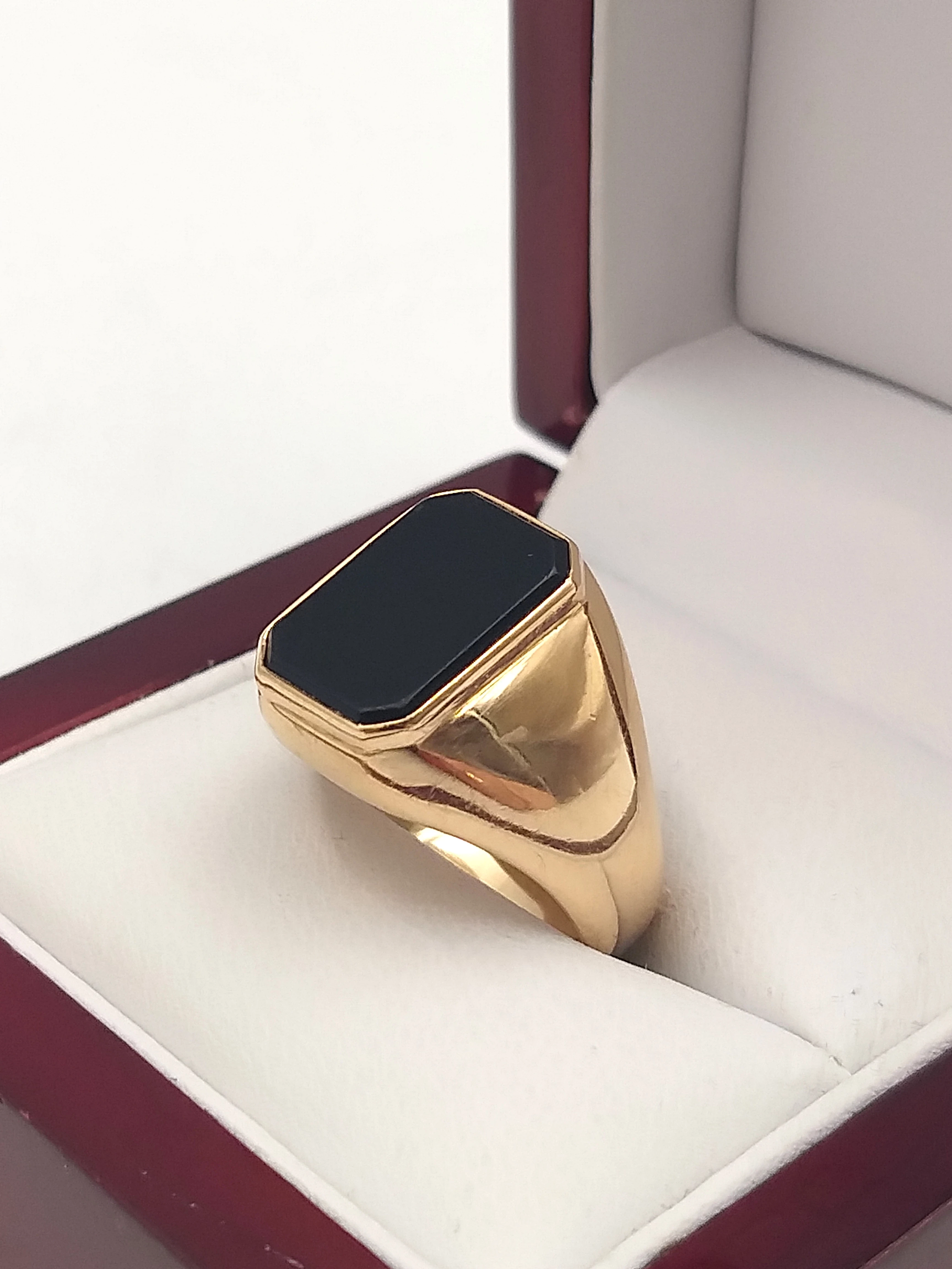 zloty-meski-sygnet-z-onyksem-585-r17-1052g-kolor-dominujacy-zloty