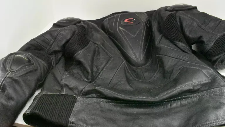 KOMBINEZON MOTOCYKLOWY 2 CZĘŚCIOWY TSCHUL