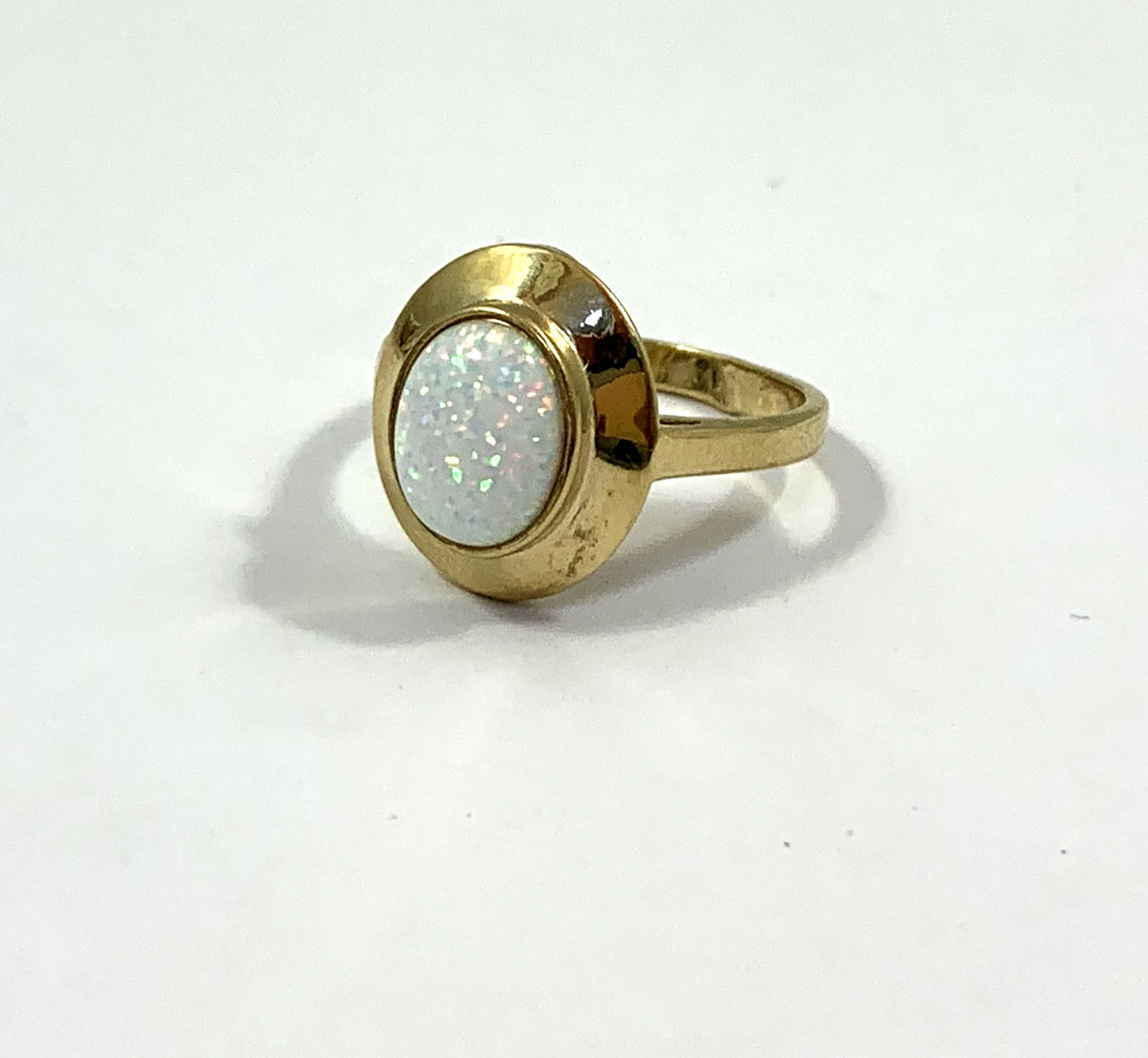 cudowny-pierscionek-z-opalem-453-gr-585-p-r18-waga-448