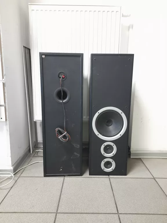 KOLUMNY PODŁOGOWE JAMO STUDIO 180 CZARNE RMS:340W