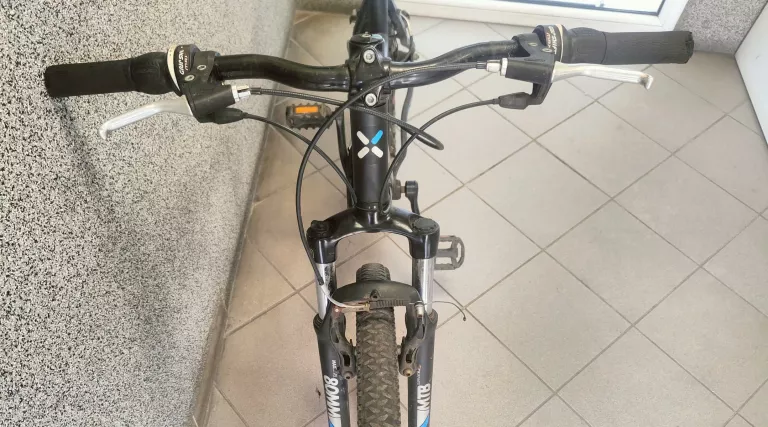 rower-btwin-rockrider-340-czarny-26-rozmiar-ramy-15-cali