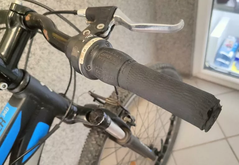 rower-btwin-rockrider-340-czarny-26-model-rockrider-340