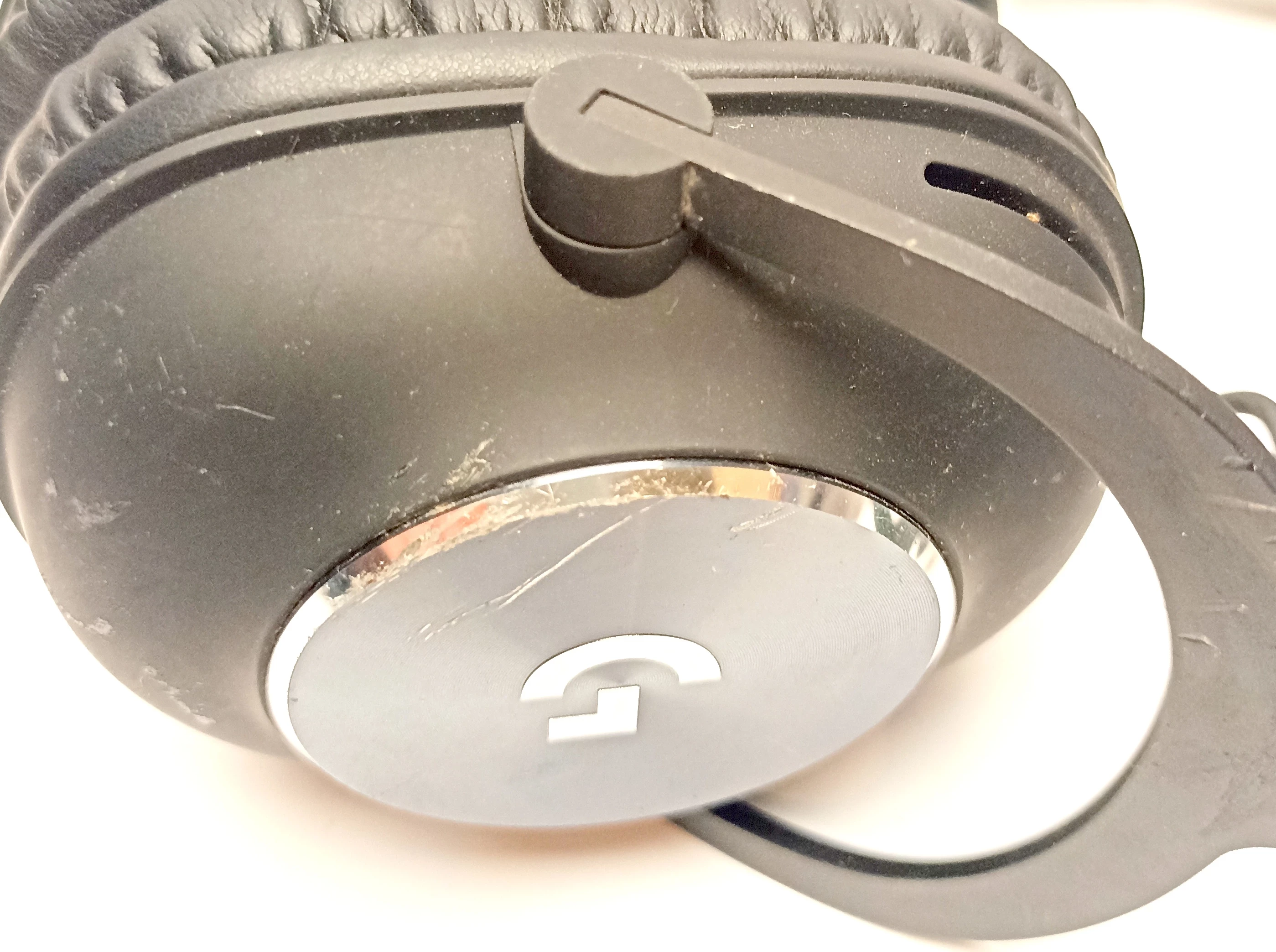 sluchawki-logitech-g-pro-x-ean-gtin-65865437895356