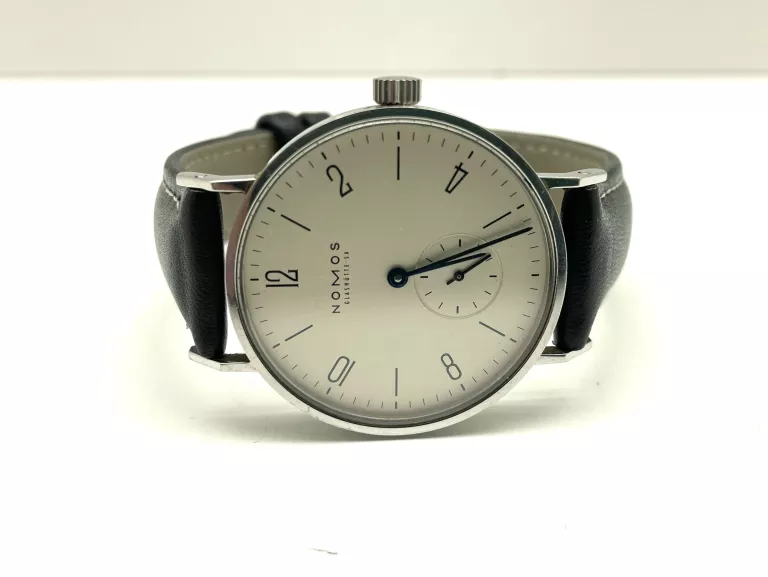 zegarek-nomos-glashutte-tangente-24025-jednosci-narodowej-45-sj-wroclaw