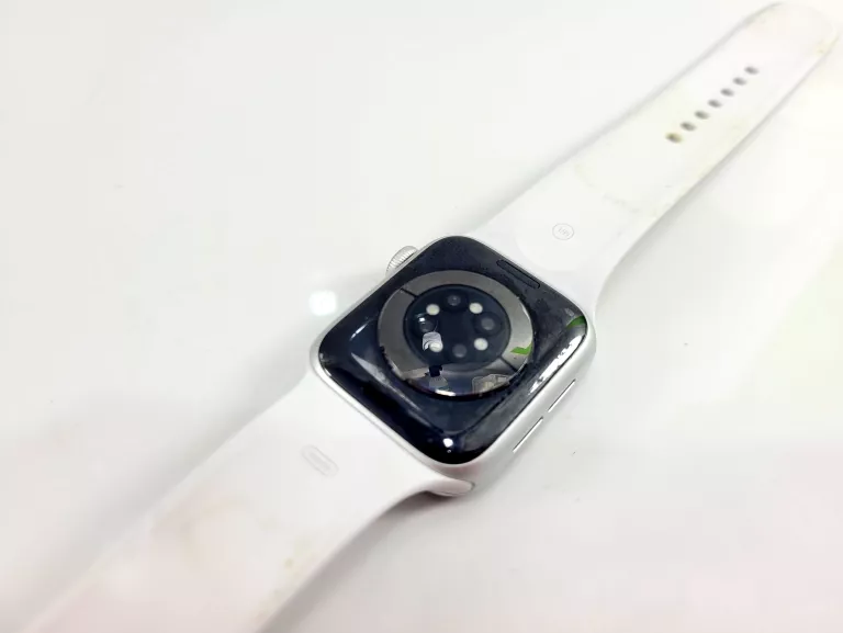 APPLE WATCH SERIES 6 GPS 40MM
