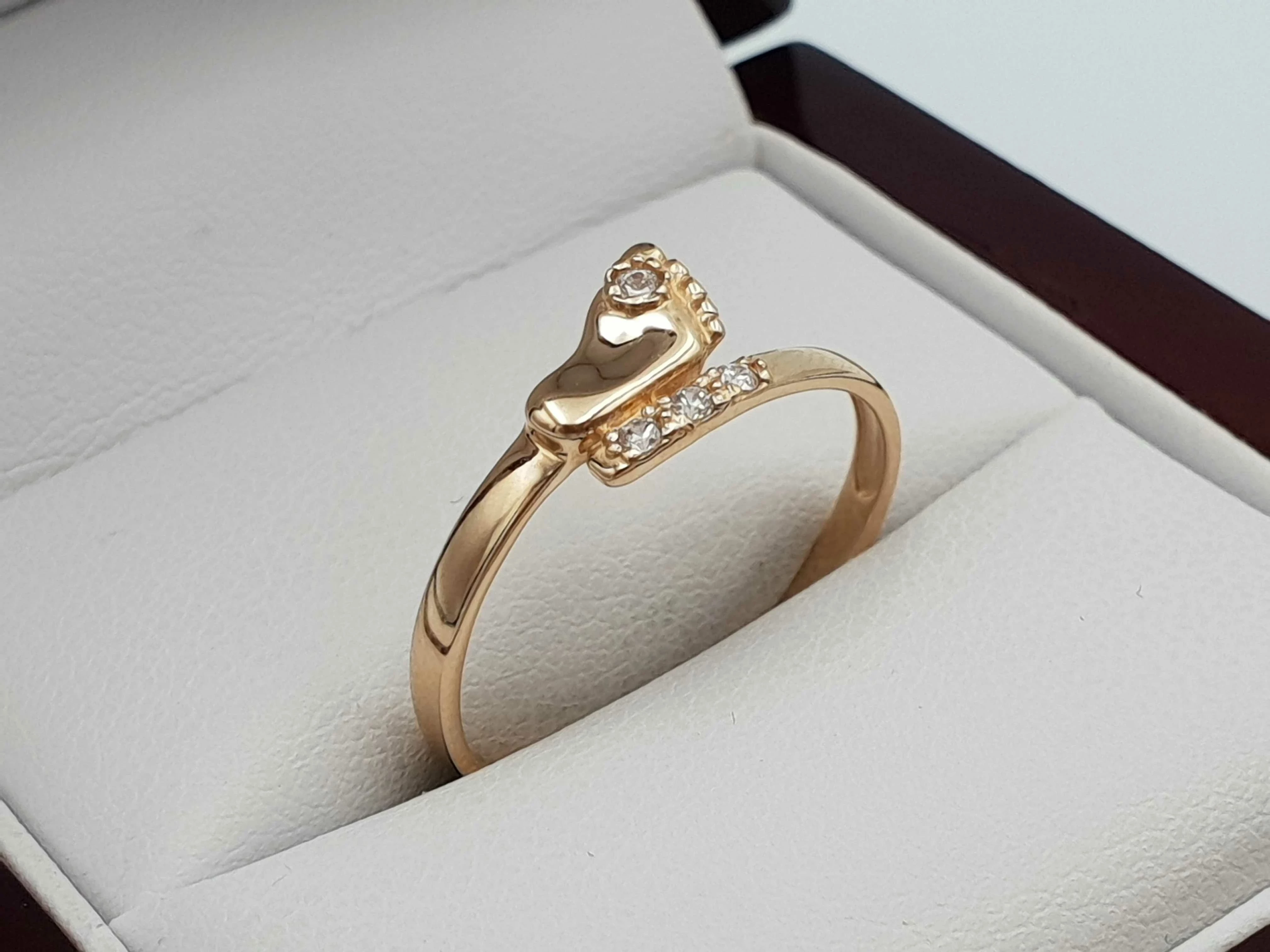 zloty-pierscionek-stopa-585-153g-r18-3-maja-48-poznan-ska-x