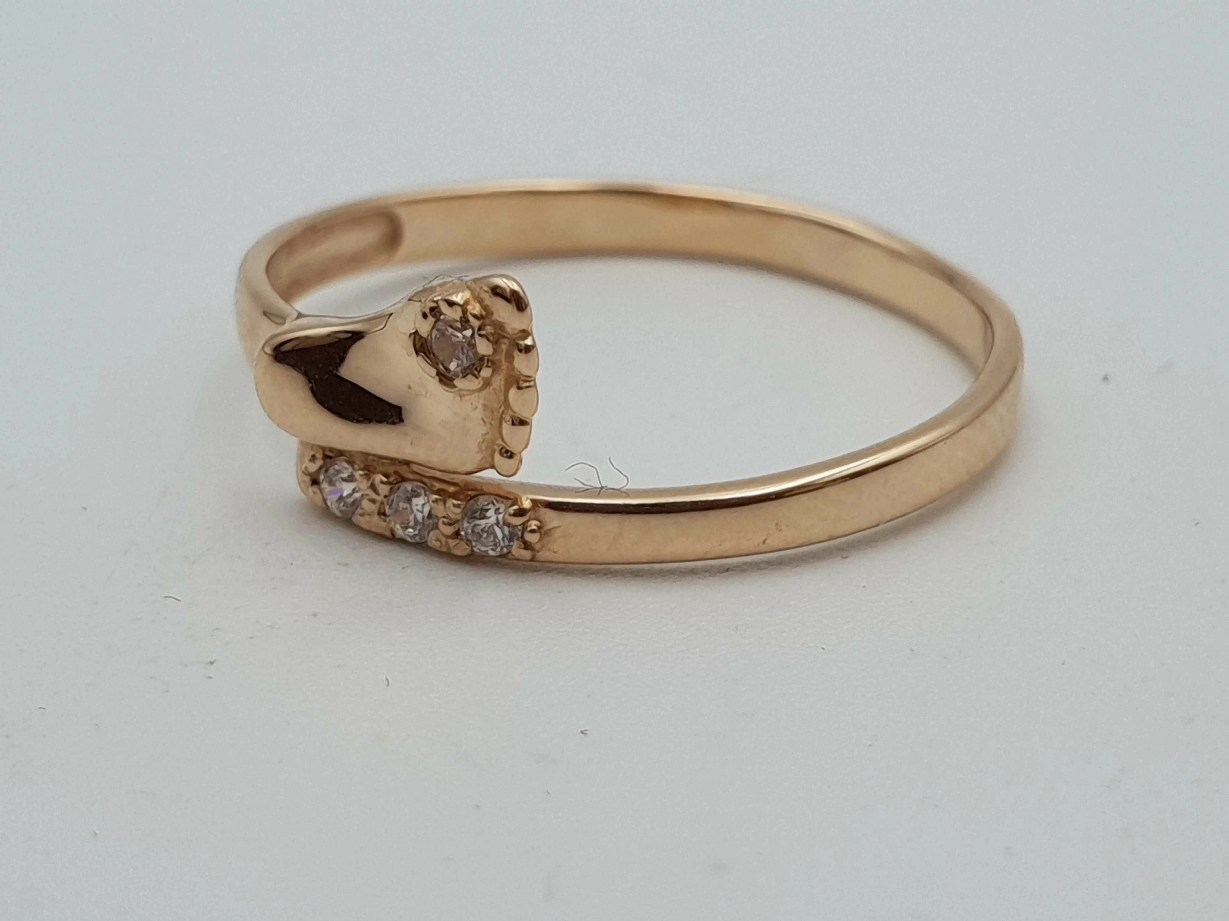 zloty-pierscionek-stopa-585-153g-r18-rodzaj-wyrob-jubilerski