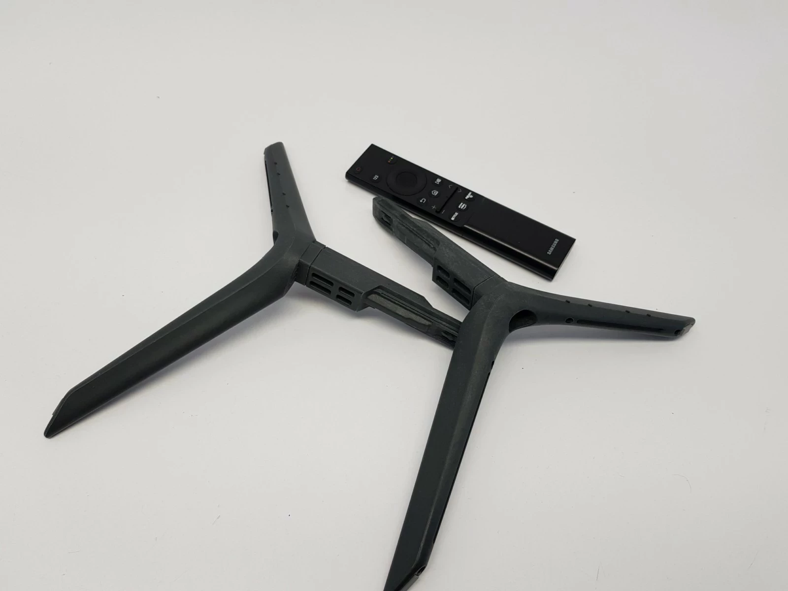 telewizor-samsung-ue55au7192u-dvb-t2hevc-gwar-smart-tv-inny-system-producenta