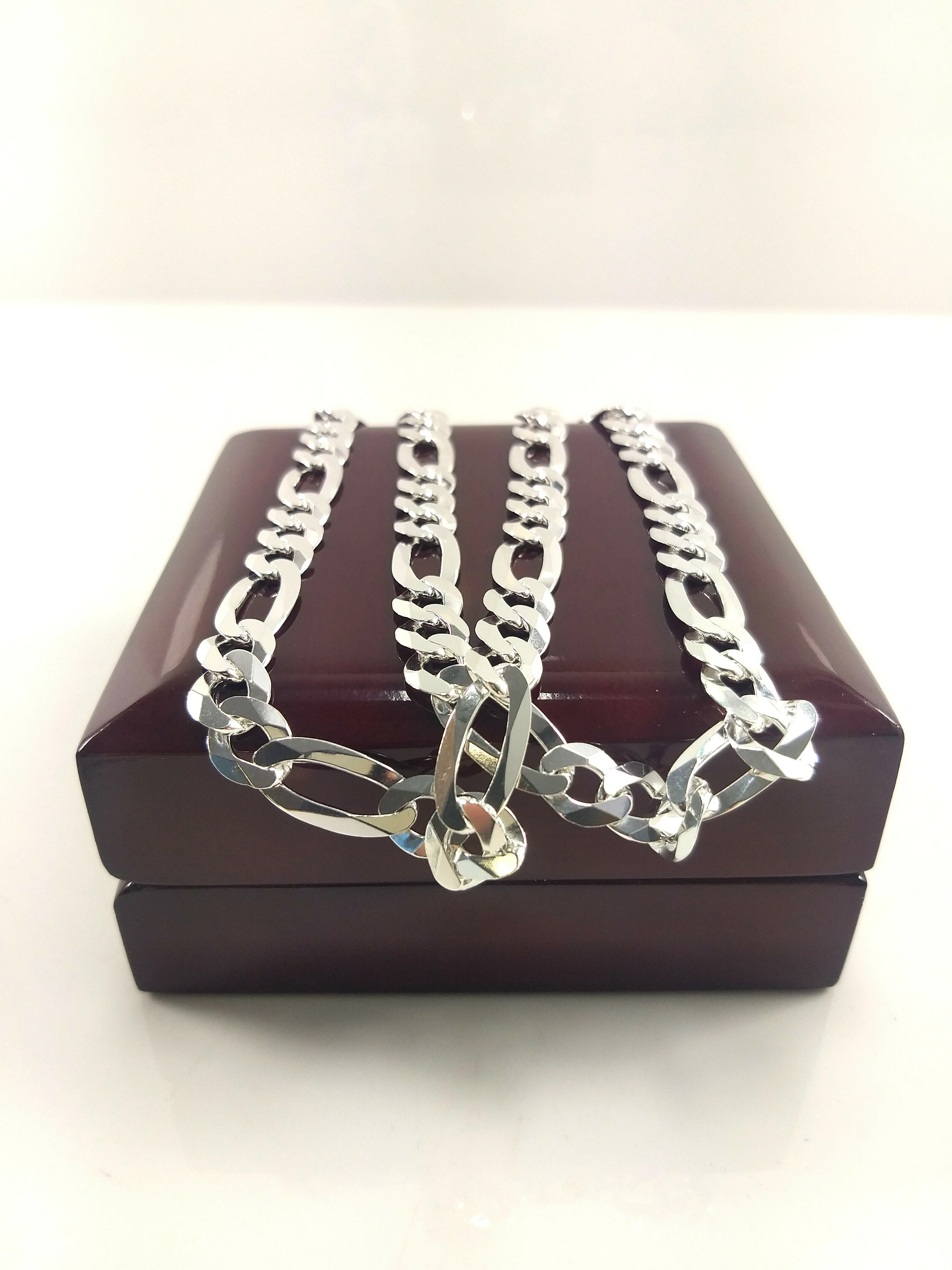 nowy-srebrny-bialy-komplet-figaro-55cm-22cm-4930g-stan-11323-1