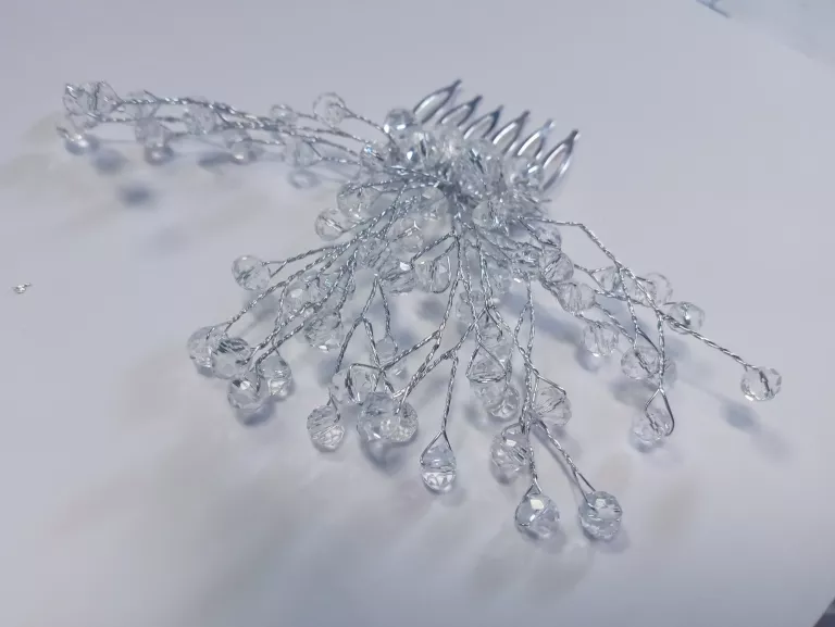 grzebien-do-wlosow-z-krysztalkami-g180-stan-nowy