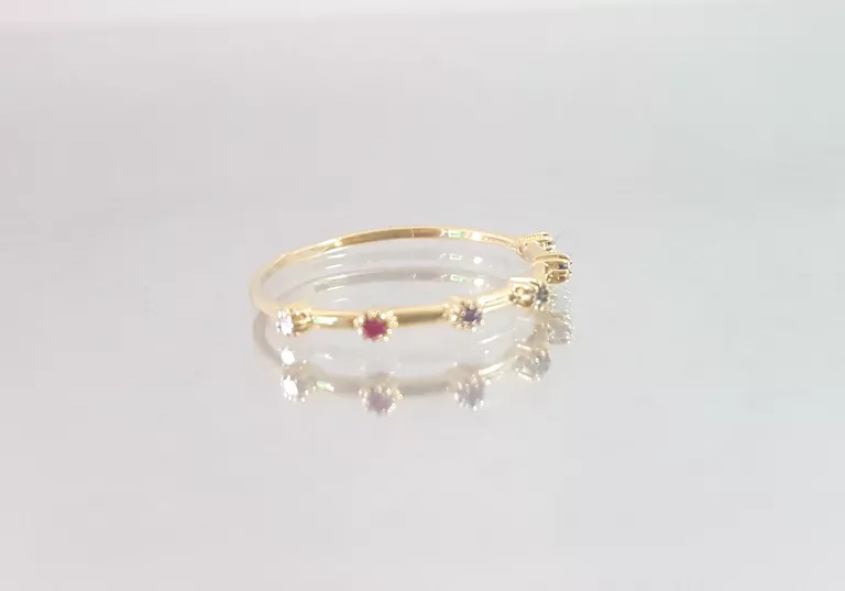 sliczny-zloty-pierscionek-cyrkonia-kolor-585-096g-rodzaj-wyrob-jubilerski