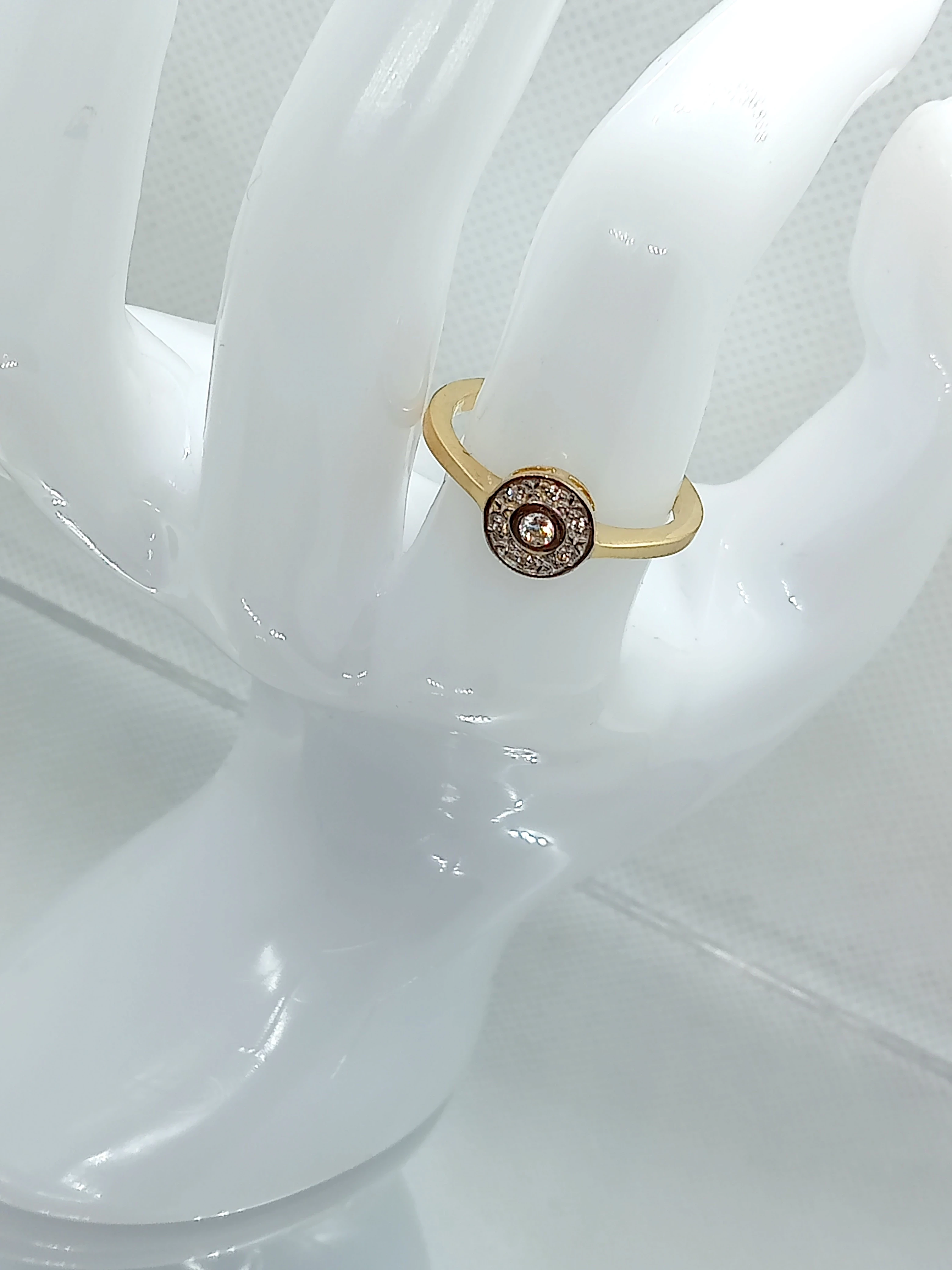 zloty-pierscionek-z-cyrkoniami-kolko-585-278g-al-wp-7c-pultusk