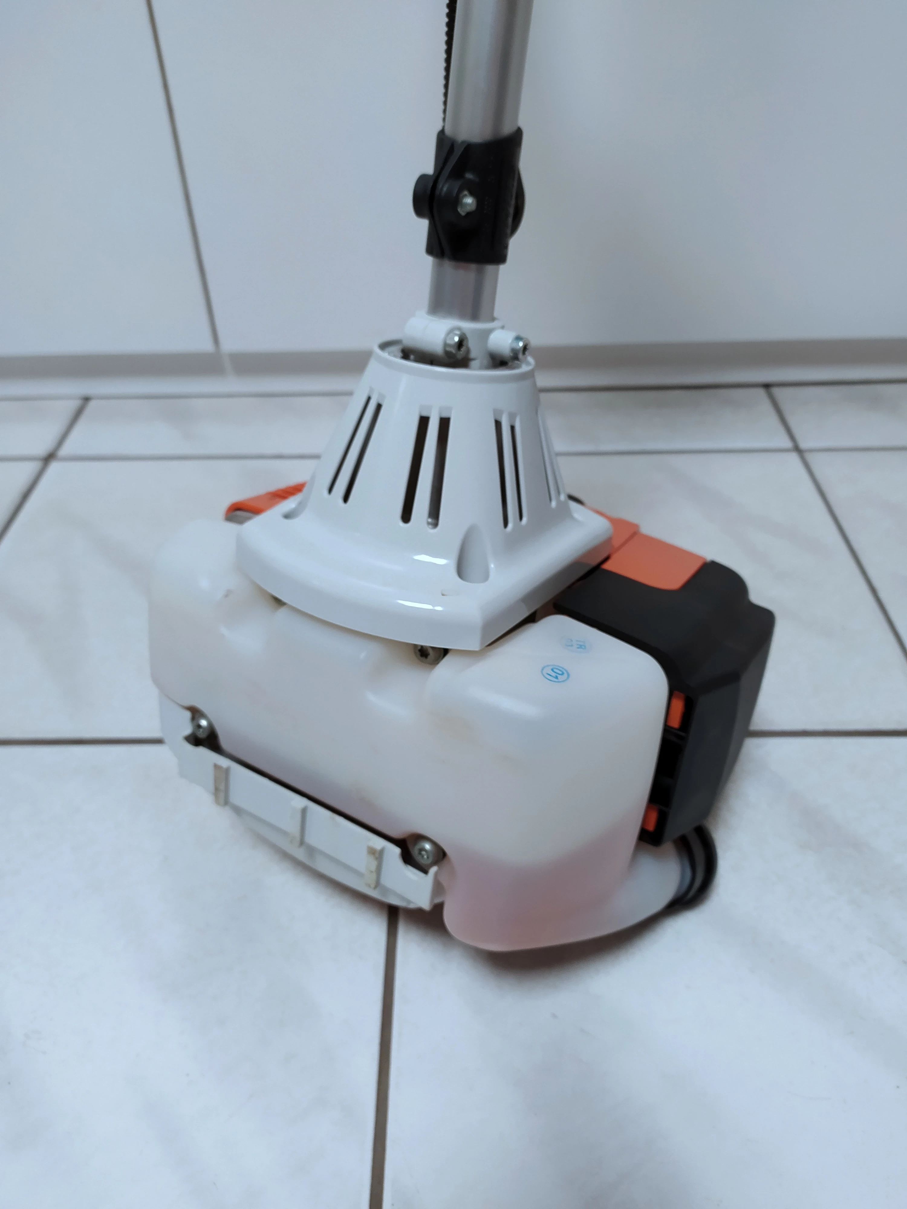 kosa-spalinowa-stihl-fs-120-marka-stihl