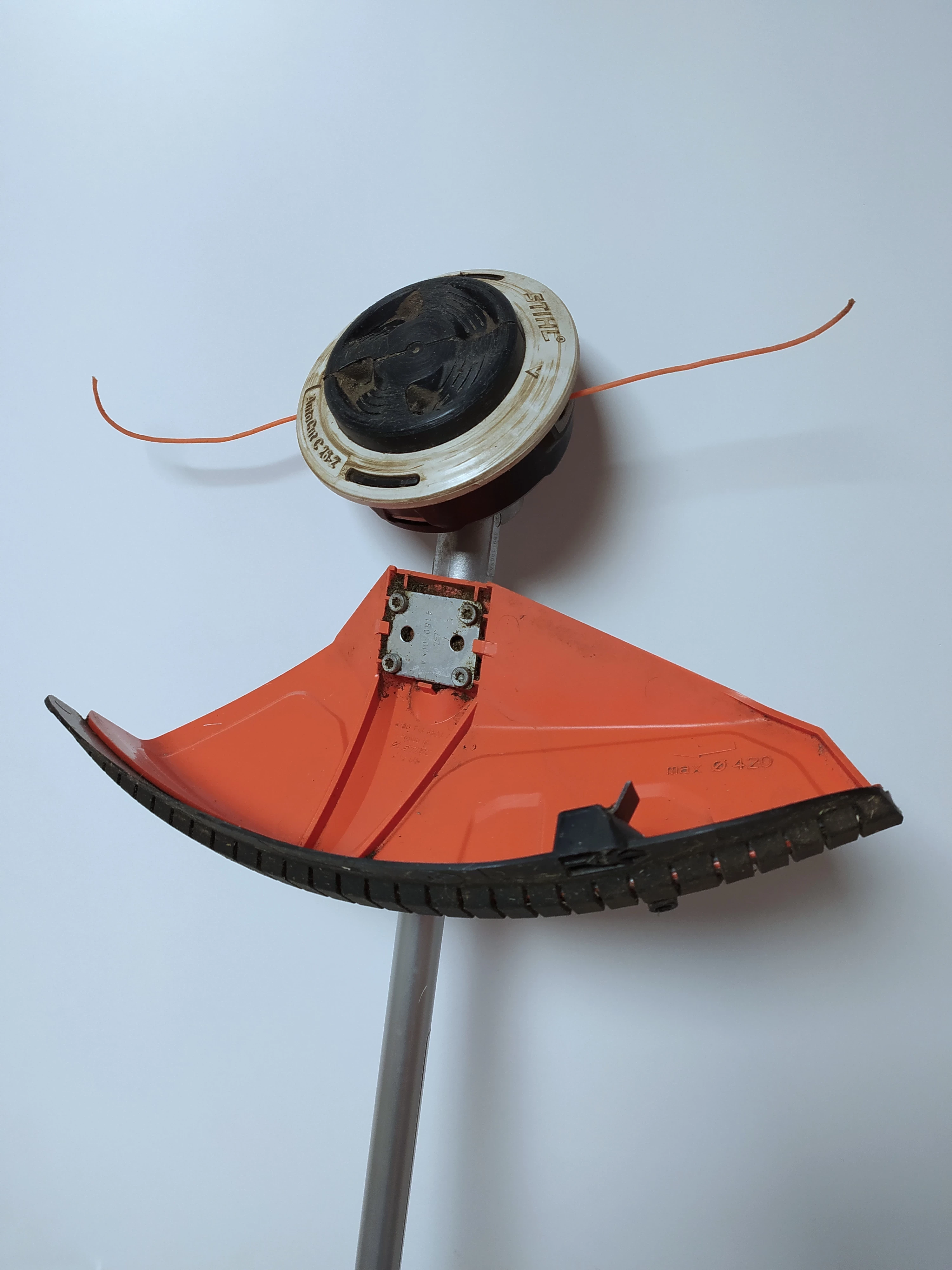 kosa-spalinowa-stihl-fs-120-zasilanie-spalinowe