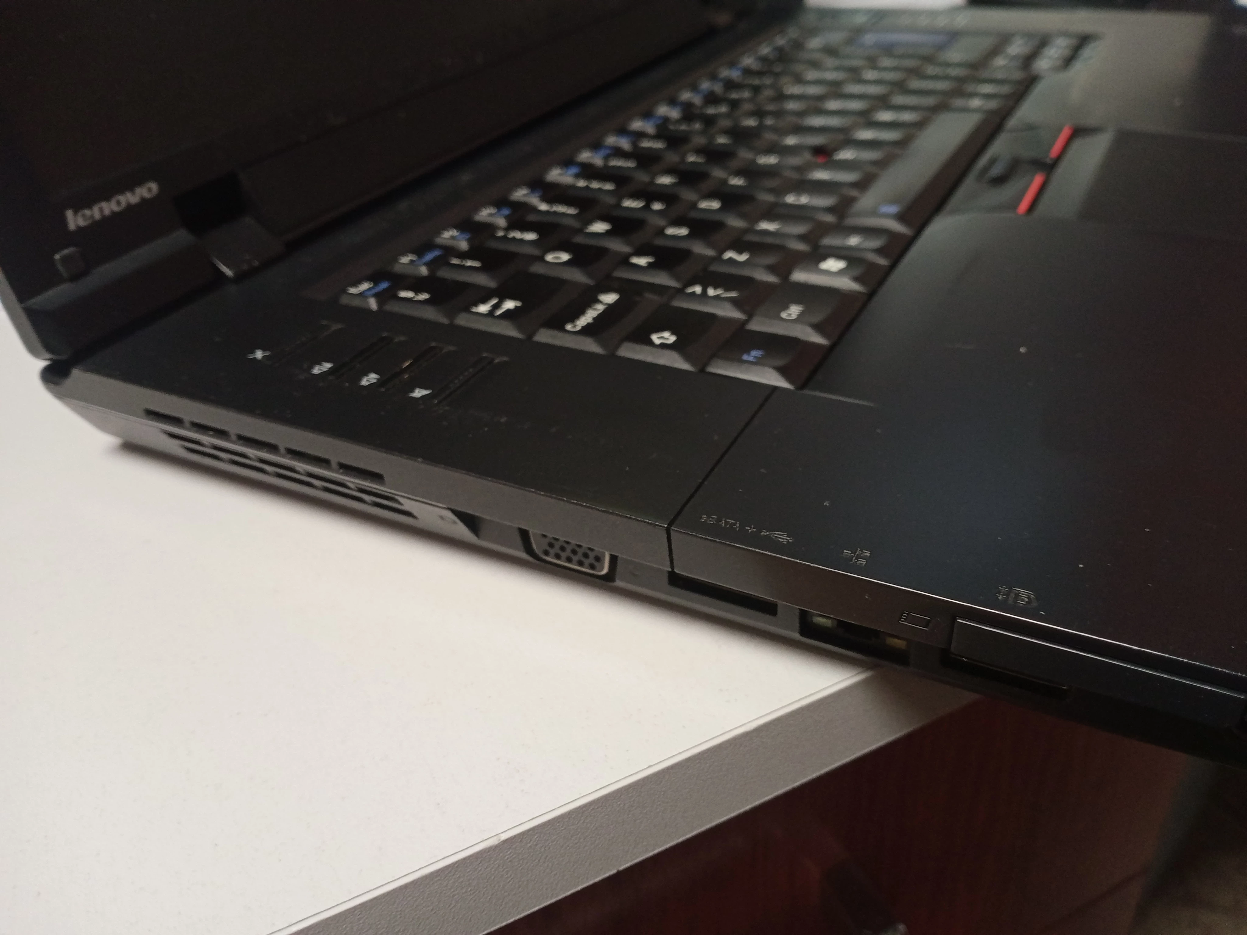 laptop-lenovo-thinkpad-l512-windows-10-typ-dysku-twardego-ssd