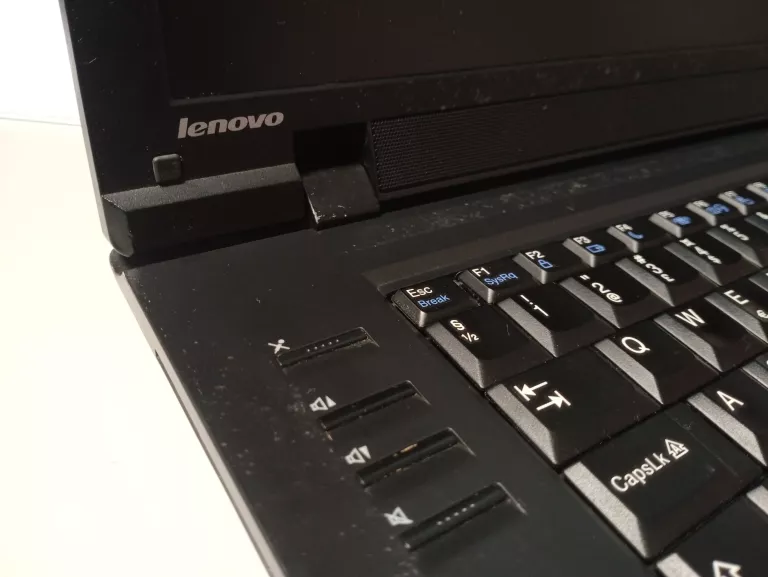 laptop-lenovo-thinkpad-l512-windows-10-pojemnosc-dysku-240