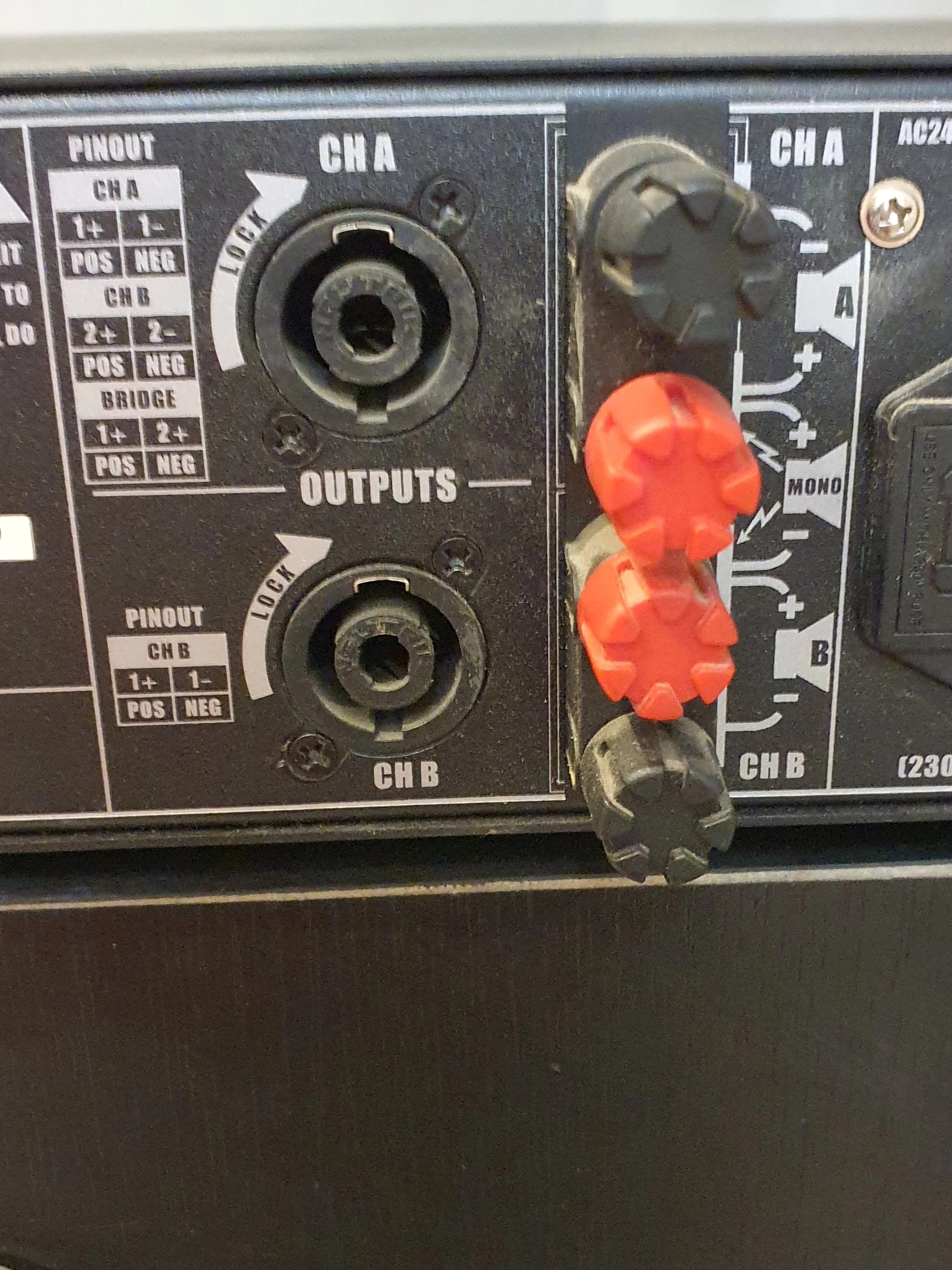 amplituner-american-audio-vx1500-2-duze-glosniki-ean-gtin-8718475856979