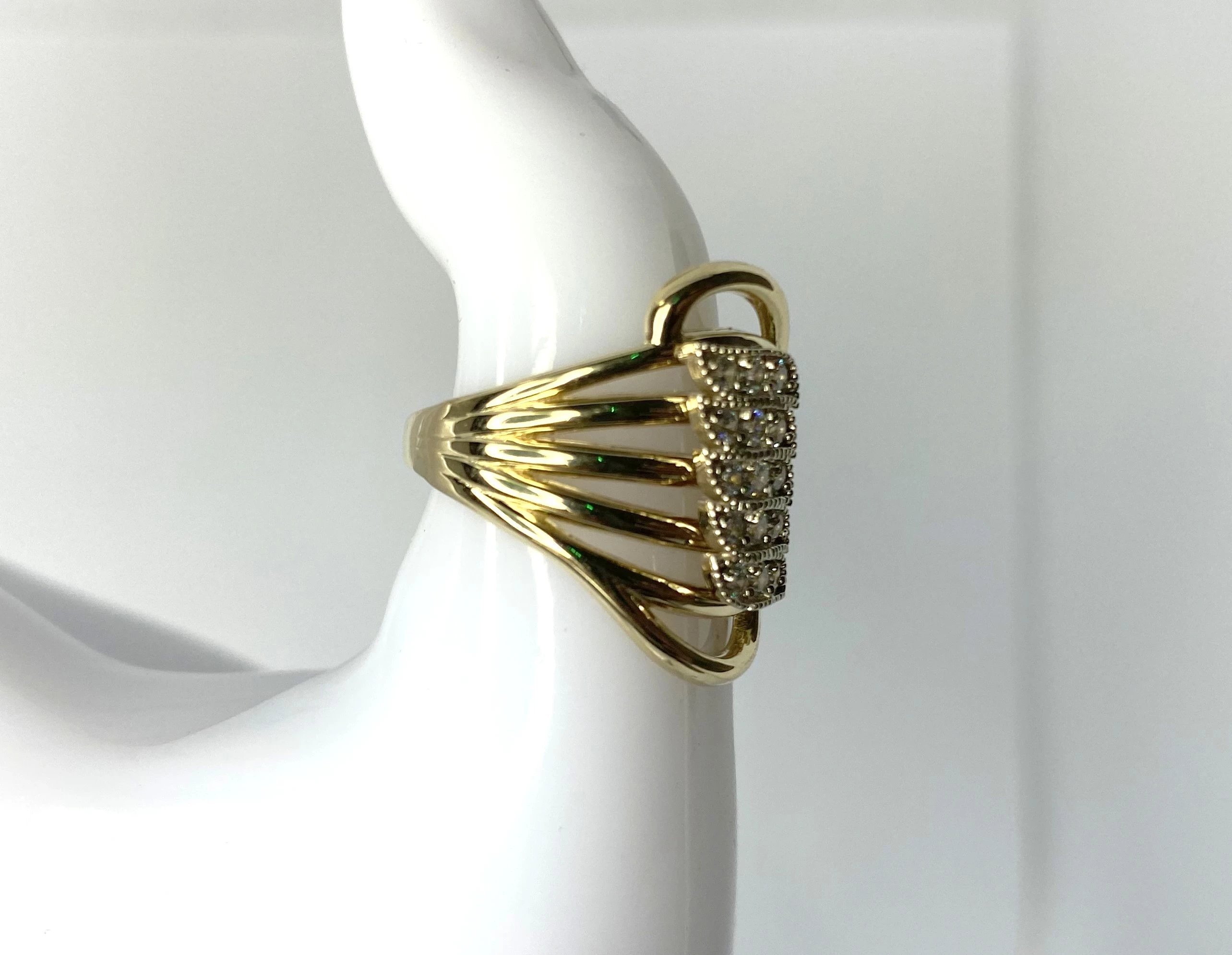 sliczny-zloty-pierscionek-z-cyrkoniami-585-382g-rozmiarsrednica-wew-mm-141700