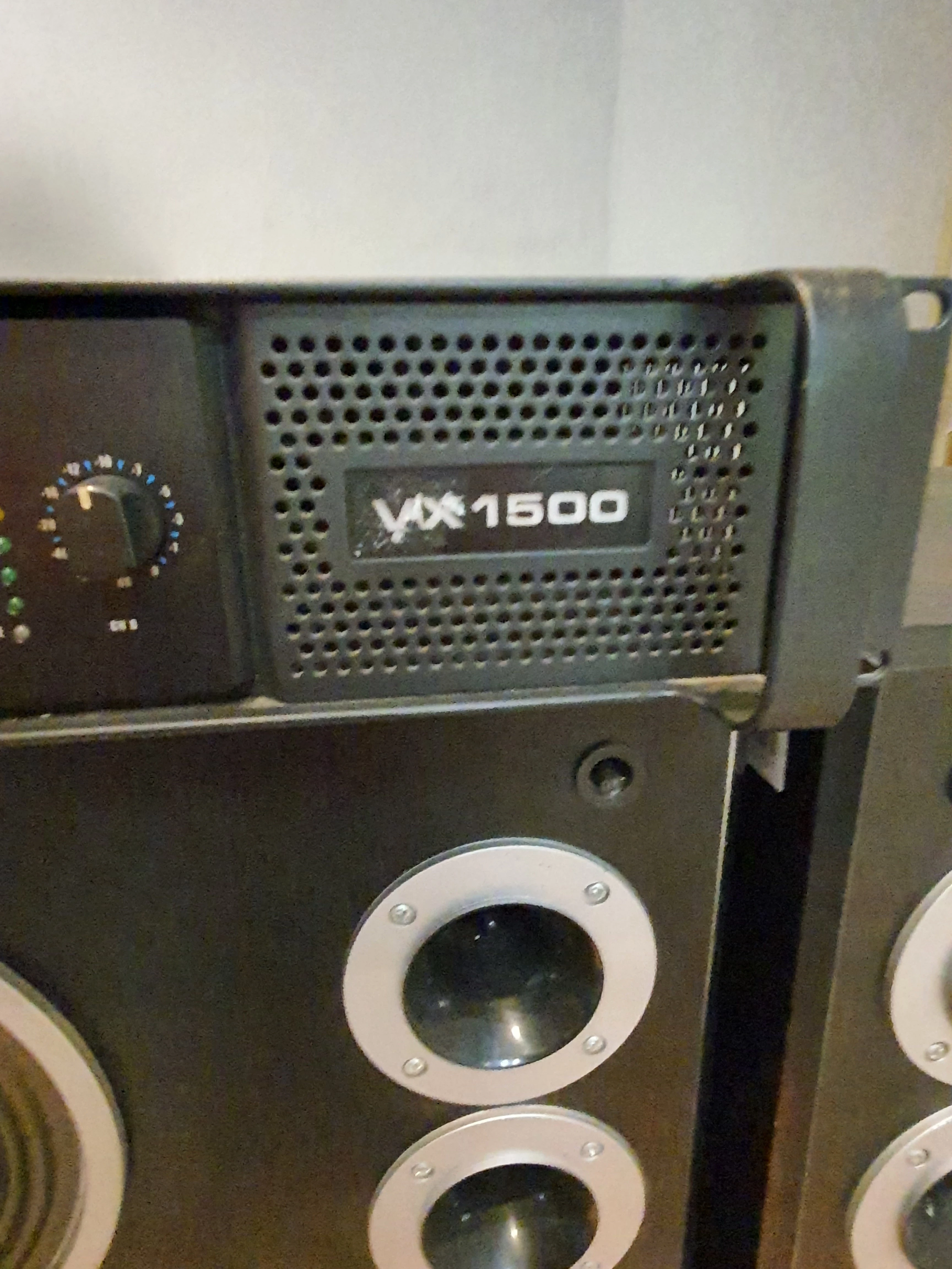 amplituner-american-audio-vx1500-2-duze-glosniki-model-inny