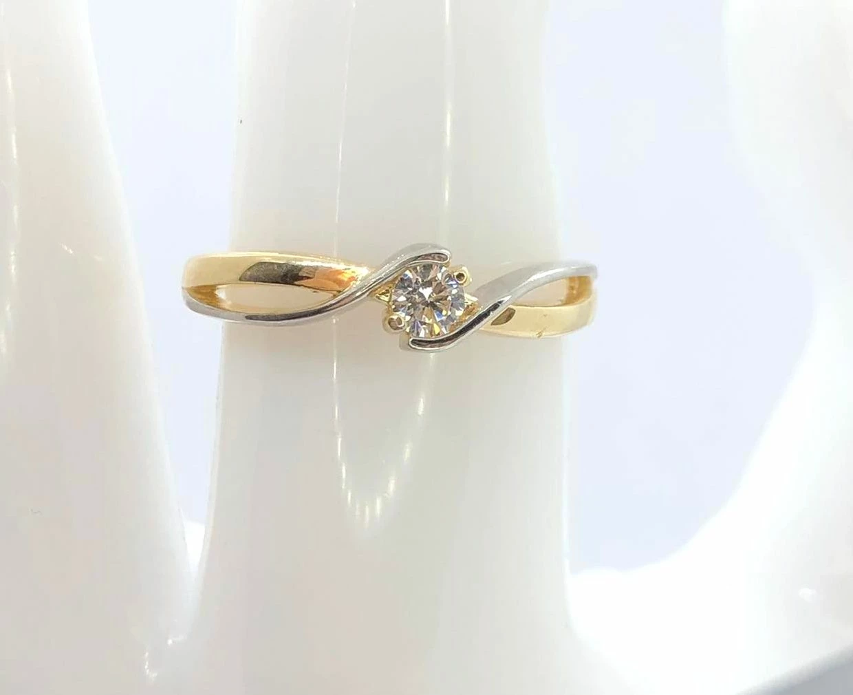 cudny-zloty-pierscionek-585169gr14-stan-uzywany