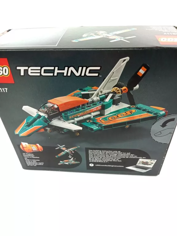 LEGO TECHNIC SAMOLOT ODRZUTOWIEC 42117 7+