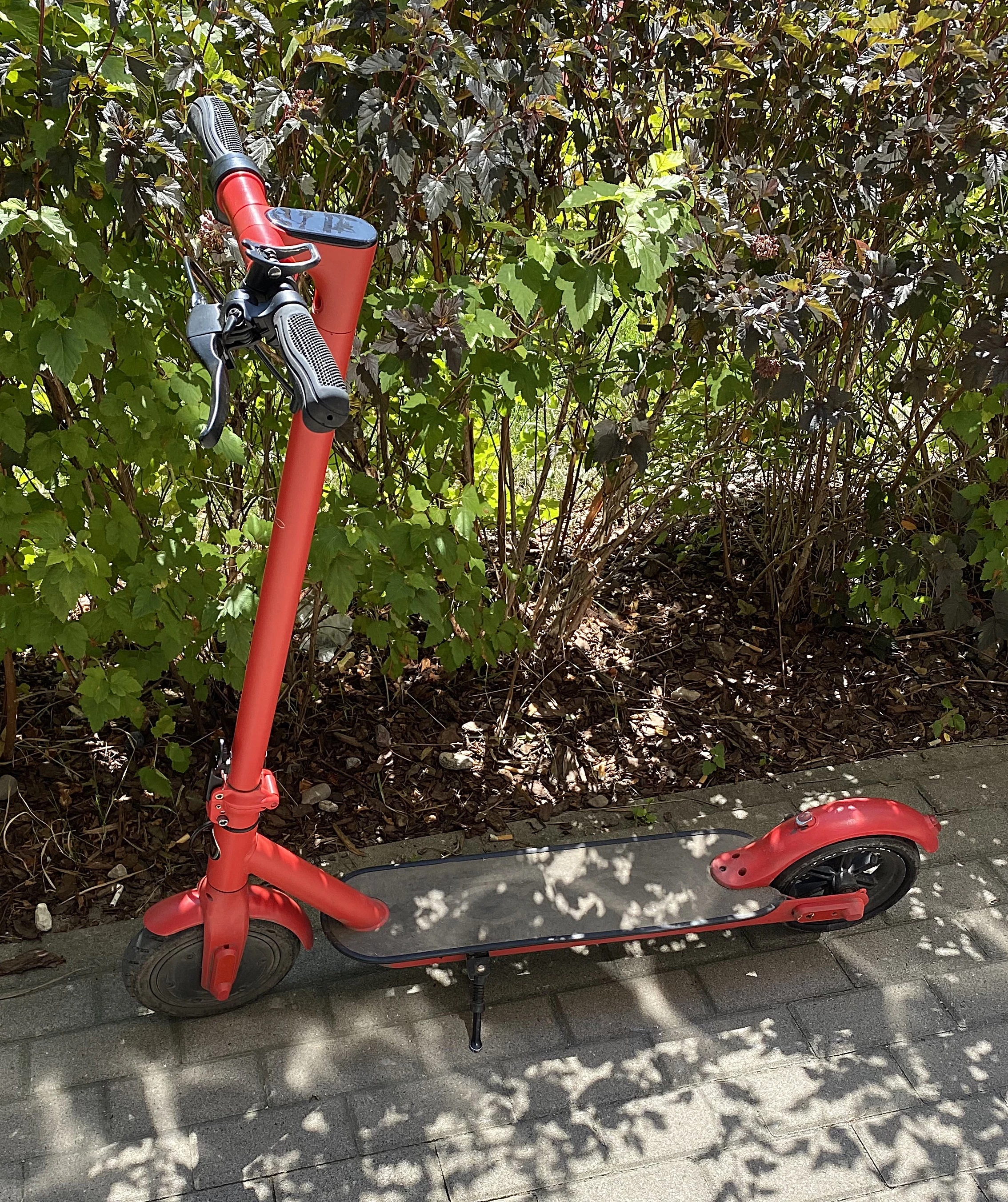 hulajnoga-elektryczna-fiat-500-red-czerwona-wojanowska-13-wroclaw