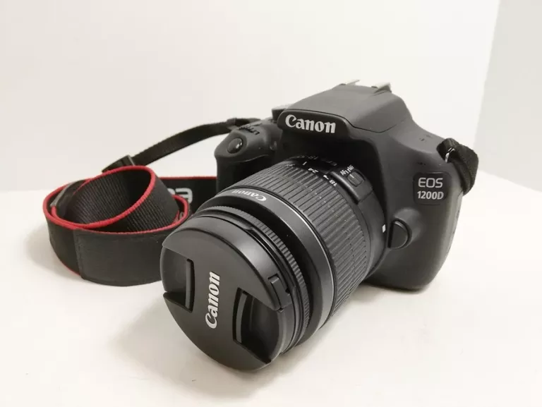 APARAT CANON EOS 1200D 18-55