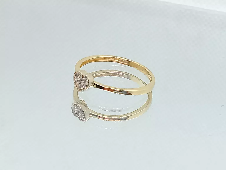 ZŁOTY PIERŚCIONEK Z CYRKONIAMI SERDUSZKO 585