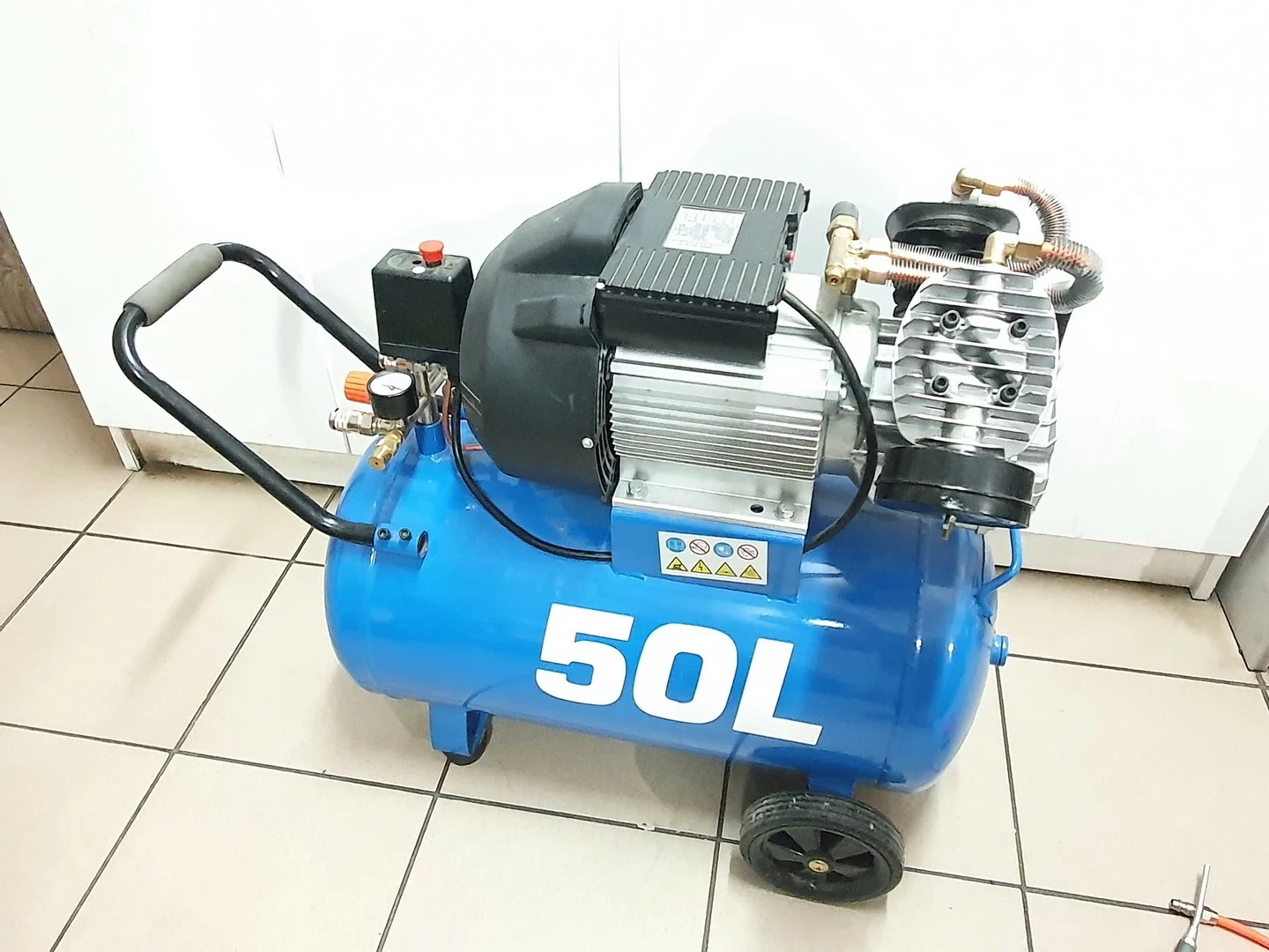 ripper-jn-30v-kompresor-olejowy-50l-sprezarka-cisnienie-maksymalne-8